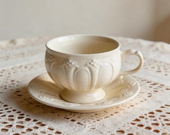 Vintage Embossed Ceramic Coffee Cup with Saucer, 250ml Tea Cup Set, Elegant Floral Mug, Cottagecore Drinkware, Gift for Her, Wedding Tea Set