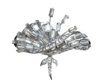 Boucher Flower Brooch, Rhinestone, Rare Early MB Phrygian Cap Signed Piece, Late 1930s to Mid 1940s
