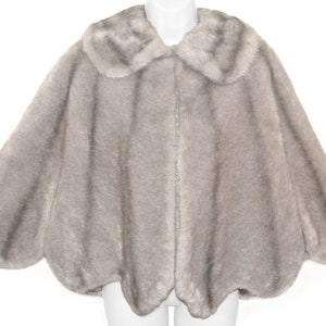 Vintage Cape, Faux Fur, Silver Grey, Hollywood Glamour, Vintage 1950s