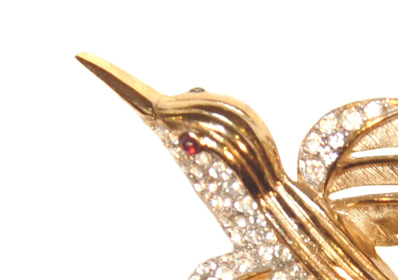 Vintage 1960s Vintage Trifari Bird Brooch Signed