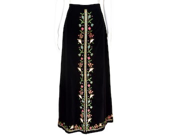 Spódnica z aksamitu w stylu vintage, piękne koraliki i haft, luksusowy styl boho, styl vintage z końca lat 60.