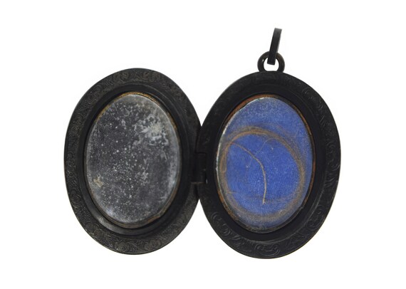 Antique Victorian Mourning Hair Locket, Whitby Je… - image 2