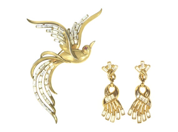 Vintage Trifari Brooch and Earrings, Bird of Para… - image 1