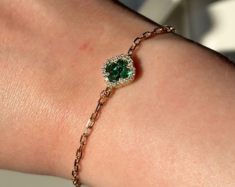 14K Gold Lab-Grown EMERALD & Diamond Bracelet, HRD - IGI Jewellery Certified 1-Motif Clover Jewelry