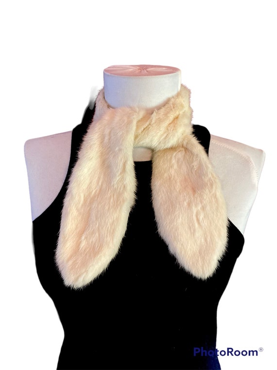 Rabbit Fur Vintage Scarf, Vintage Cream White Col… - image 1