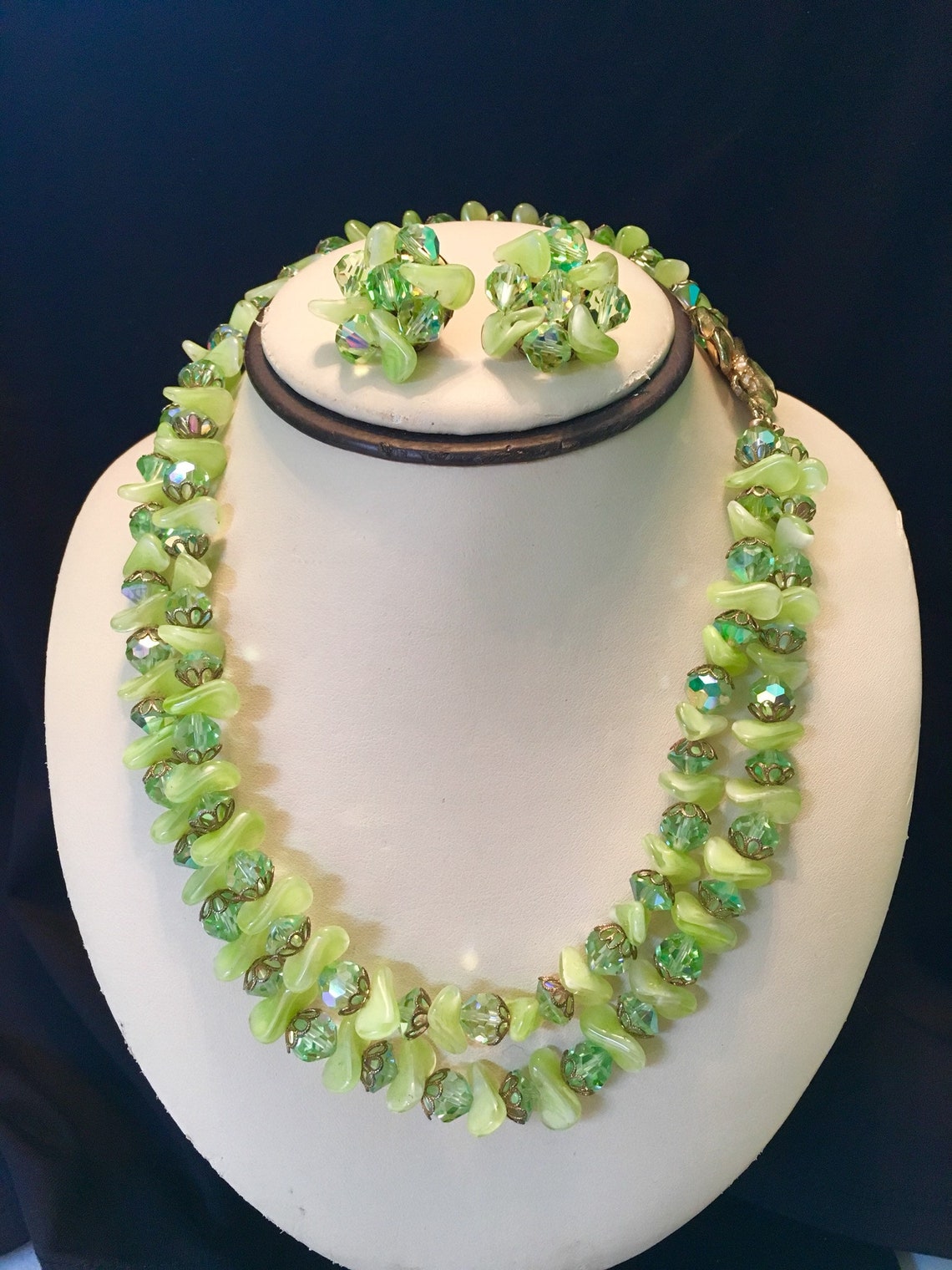 Jonne by Schrager Vintage Green Art Glass & Crystal Bead | Etsy