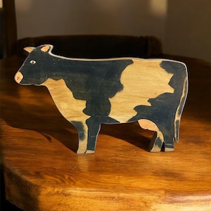 Wood Hanging Cow Sign, Hand-Painted Cow Hang, Rustic Country Kitchen Decor