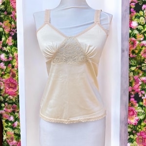 Vintage JCPenny Lace Trim Camisole Top: Beige Nylon Tank, Size M