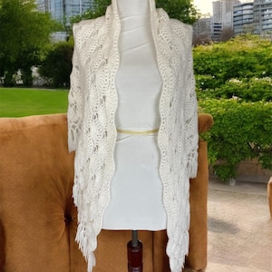 1960s Crochet Knit Fringe Shawl: Boho Bridal Wrap