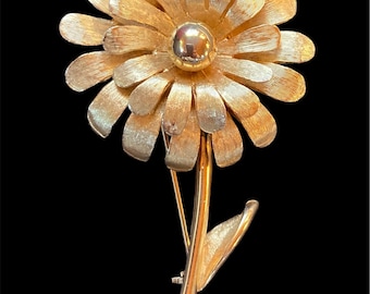 Broche vintage fleur en or, épingle fleur des années 1960