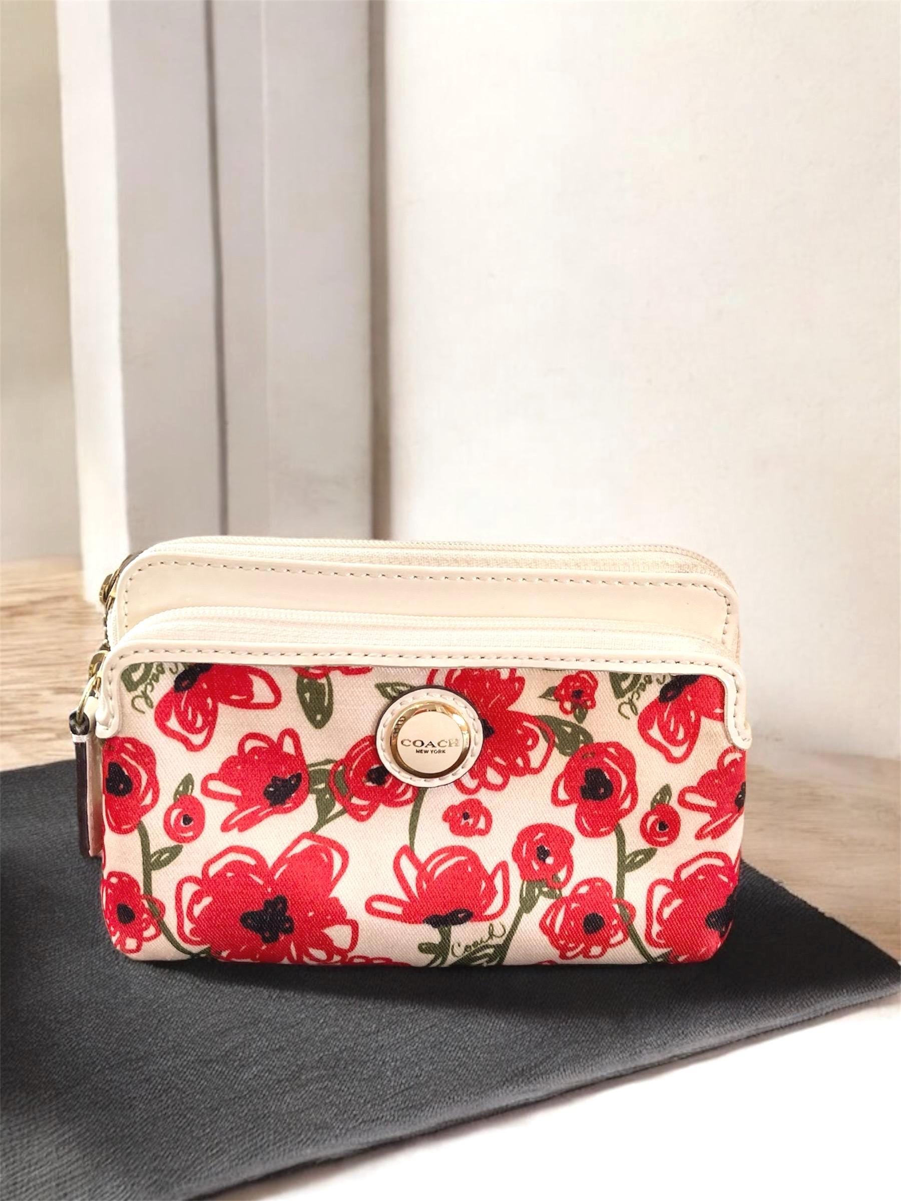 Coach Vintage Case - Etsy Coach Vintage Case - Etsy