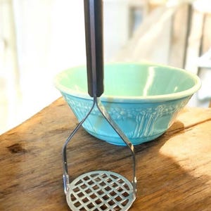 Ekco Flint Potato Masher, hand held potato masher, stainless steel kitchen utensil, vintage kitchen tool