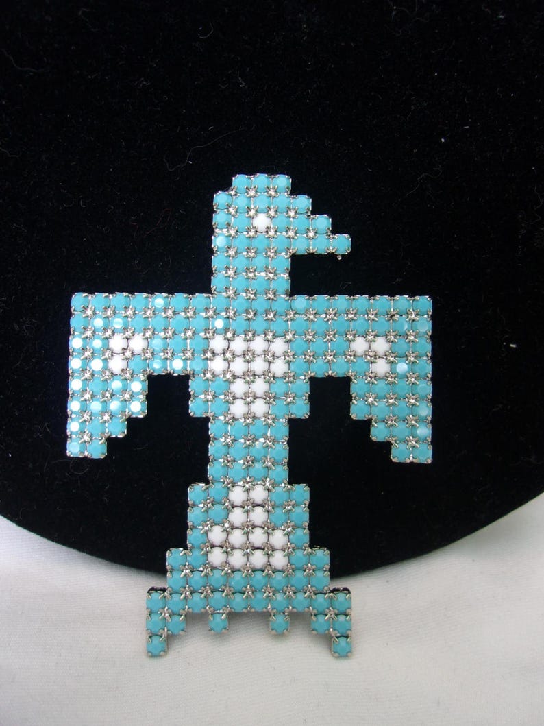 Dorothy Bauer Thunderbird Native American Design Glass Rhinestone Turquoise Blue Silver Plate Brooch Pin Vintage