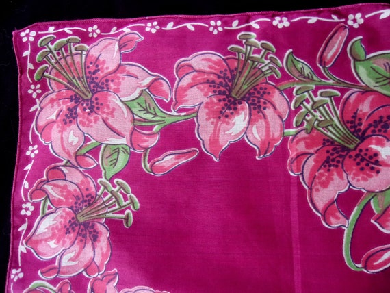 1940s Tiger Lily Hankie, vintage Flower Cotton Ha… - image 5