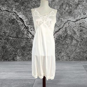 chinese dress ladies Black Lace Maxi Dress