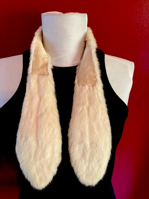 Rabbit Fur Vintage Scarf, Vintage Cream White Col… - image 4