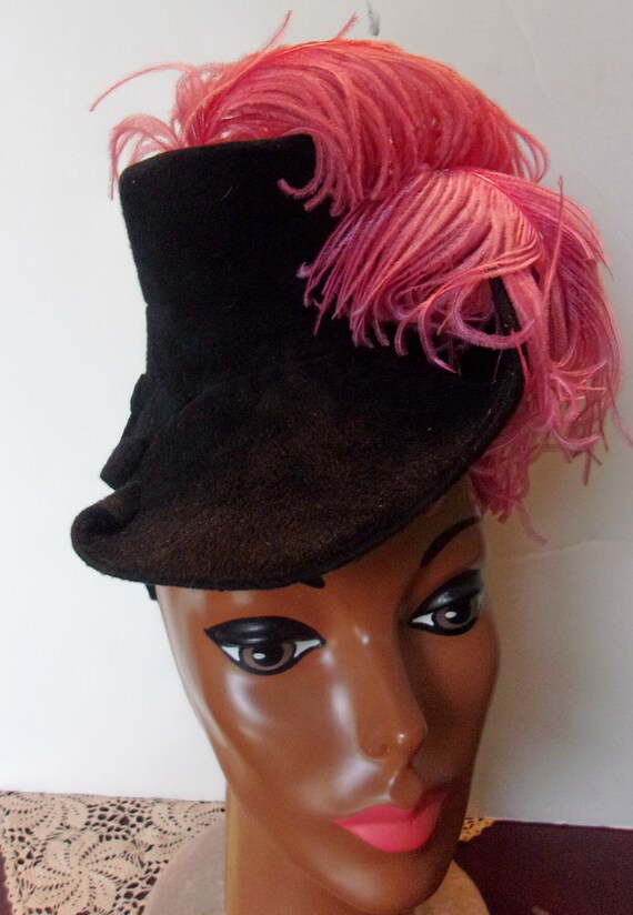 Art Deco Vintage 1930s Black Felt Velour Structure