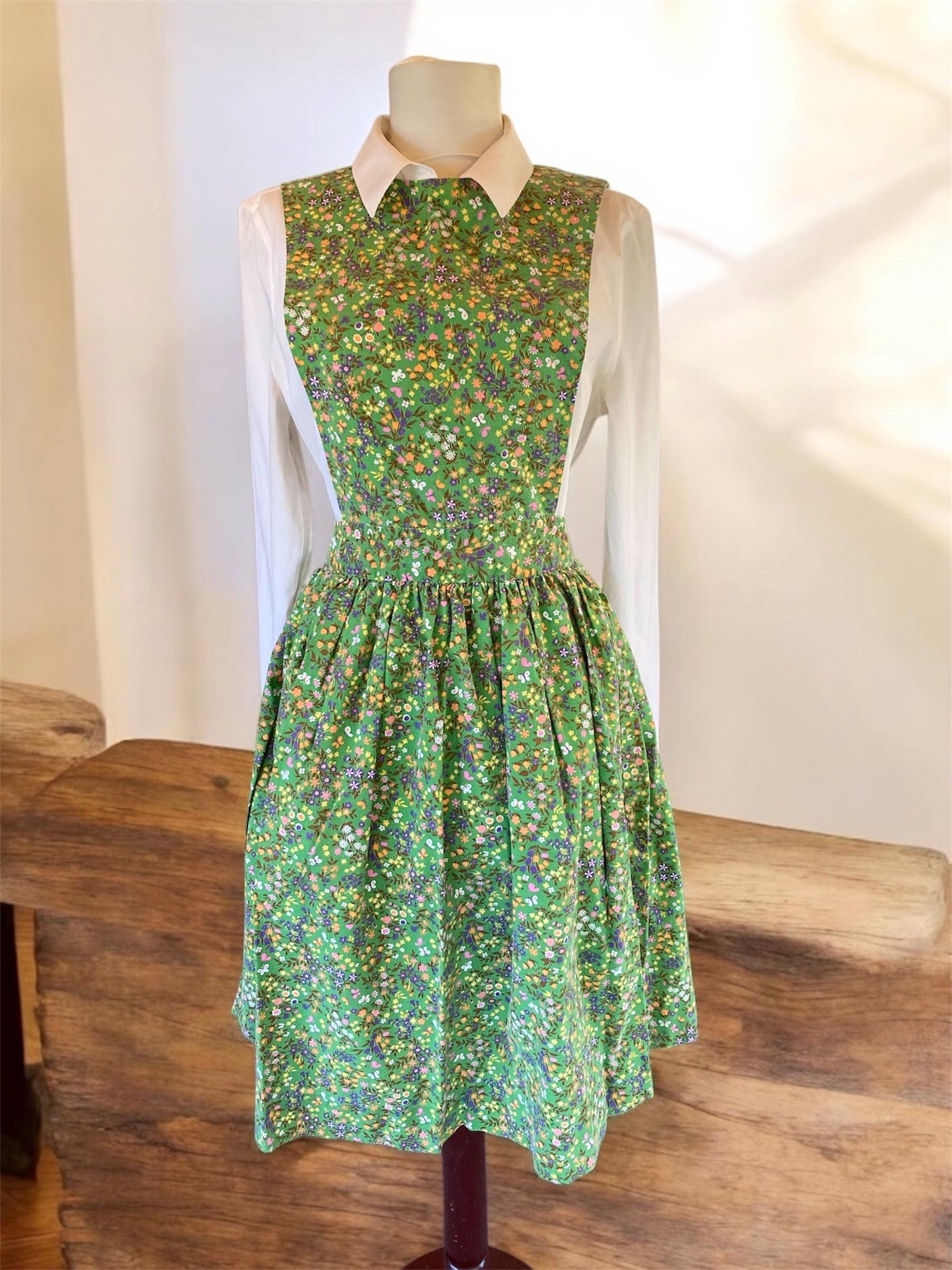 1950年代のヴィンテージ花柄コットンピナフォアエプロンドレス - Etsy 日本