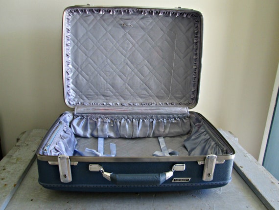 vintage american tourister suitcase