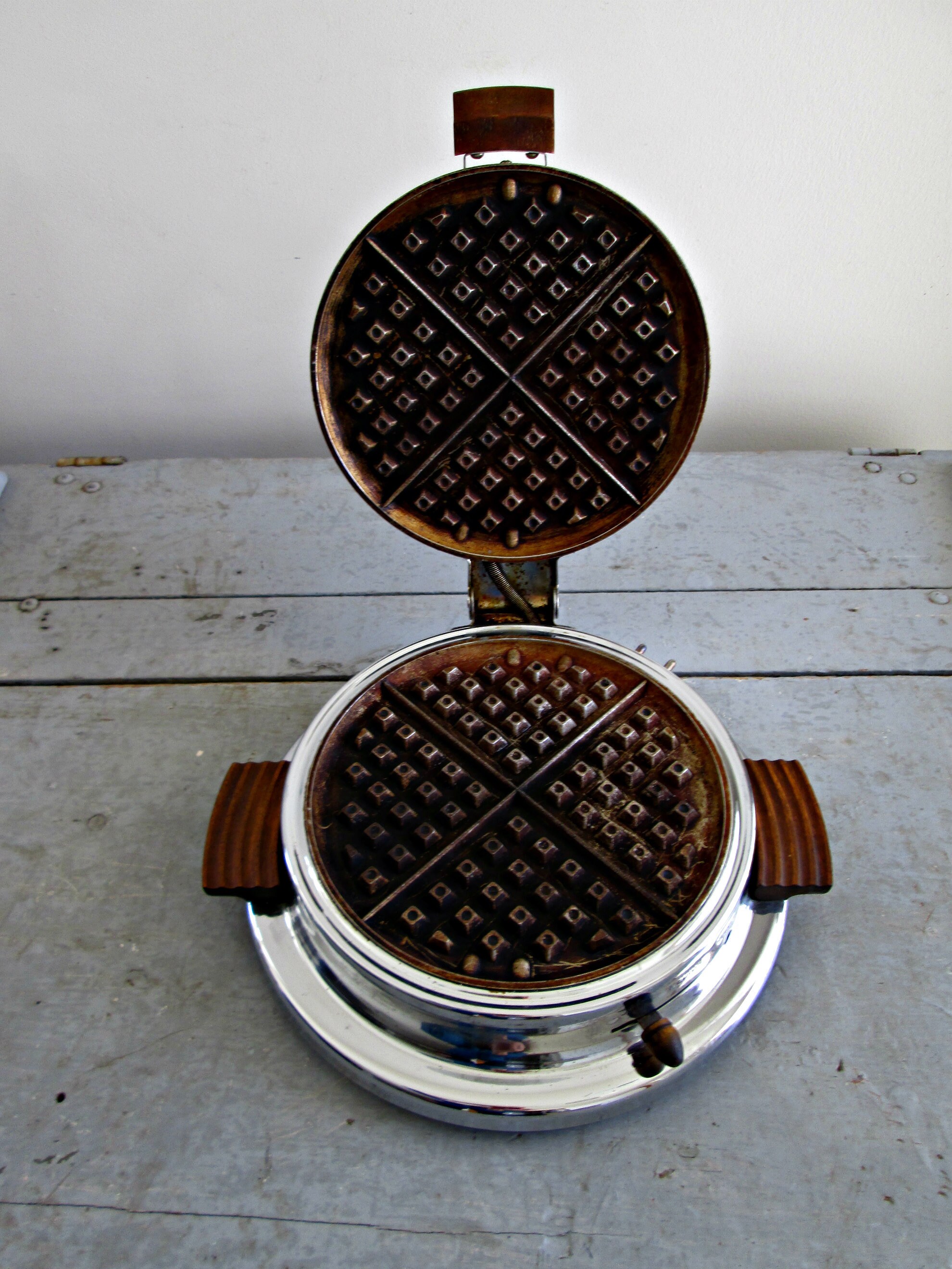 Vintage Waffle Maker Mid Century Dominion Waffle Iron Etsy