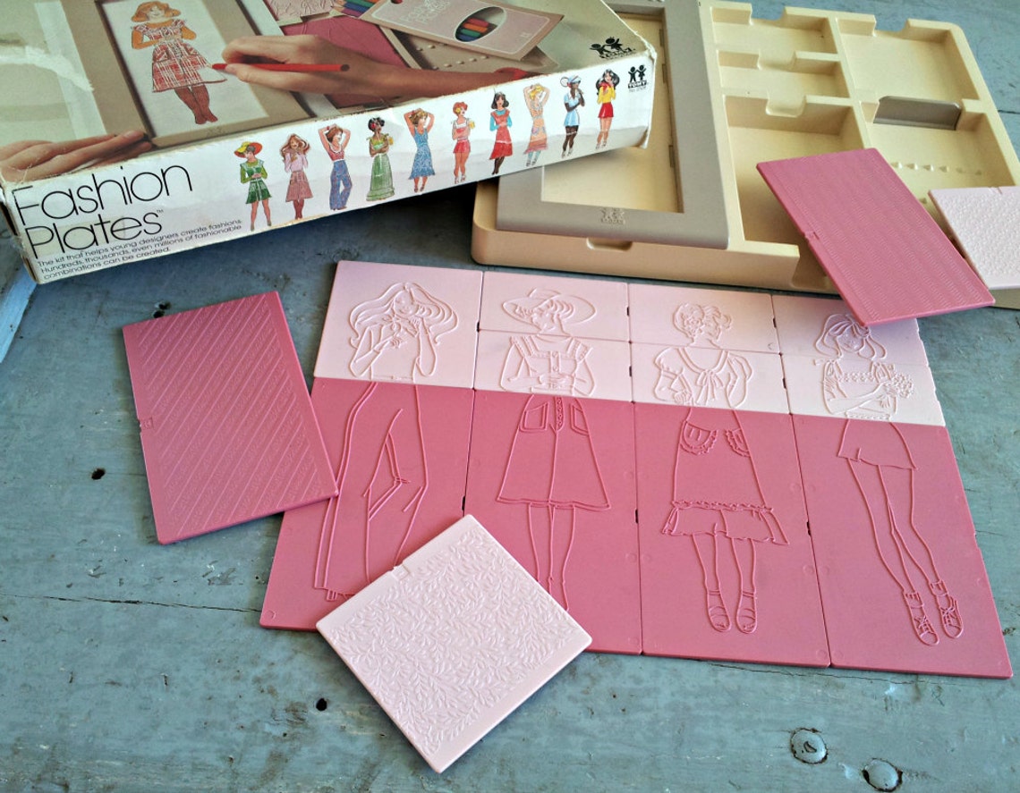 Tomy Fashion Plates 1978 No. 2508 Vintage Designer Toy Etsy