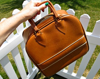 Vintage Bowling Bag | Medium Brown Bowling Bag with Gold Metallic Trim | EXCELLENT Overall | Colonial Bowling Bag