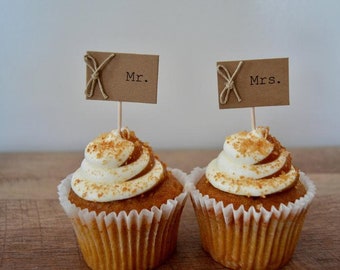 Mr and Mrs - Qty 12 - Wedding cupcake topper, Rustic wedding cupcake topper, dessert tag, toothpick cupcake topper, rustic cupcake