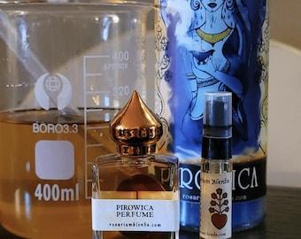 Pirowica Natural Perfume