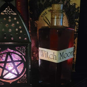 Witch Moon Ritual Oil  (5ml)