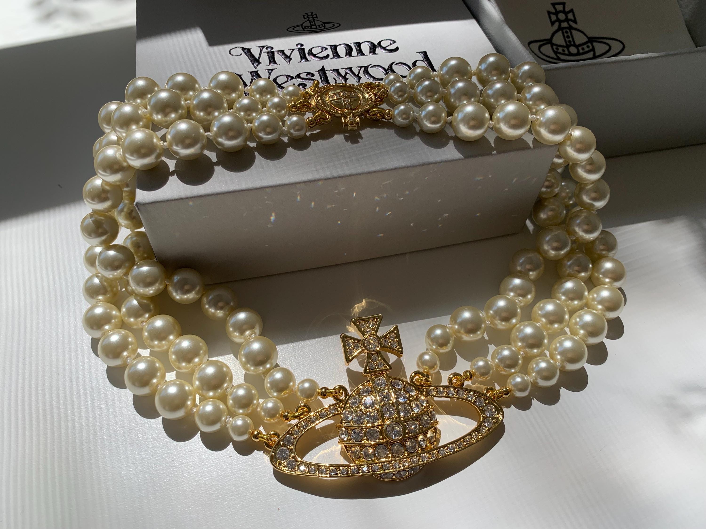 Vivienne Westwood Three Row Pearl Necklace - Etsy Vivienne Westwood Three Row Pearl Necklace - Etsy