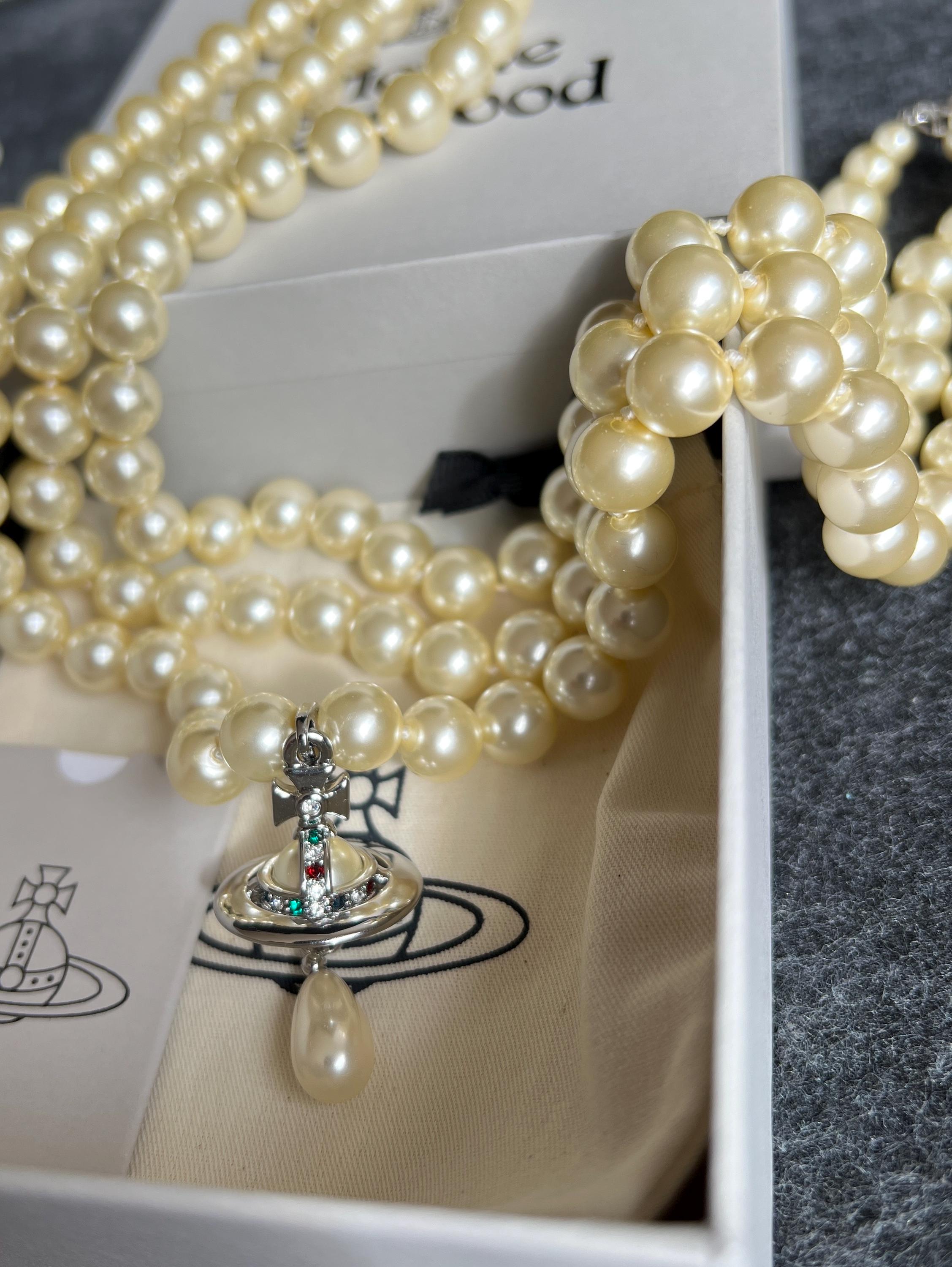 Vivienne Westwood 1990s Three-row Pearl Orb Pendant Choker