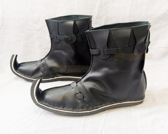 Black Medieval Curled Toe Boots Handmade Leather Jester Shoes Renaissance Elven LARP Footwear
