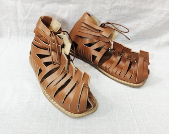 Handcrafted Roman Gladiator Sandals | Leather Caligae, Legionnaire Sandal | Spartan, Greek Cosplay Footwear