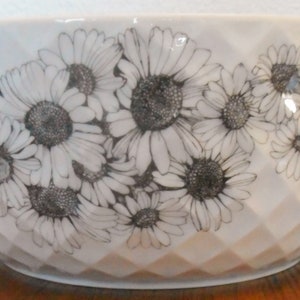 Thomas Rosenthal Porceline Bavaria West Germany Cubist Modernist White Body Black Floral Bowl