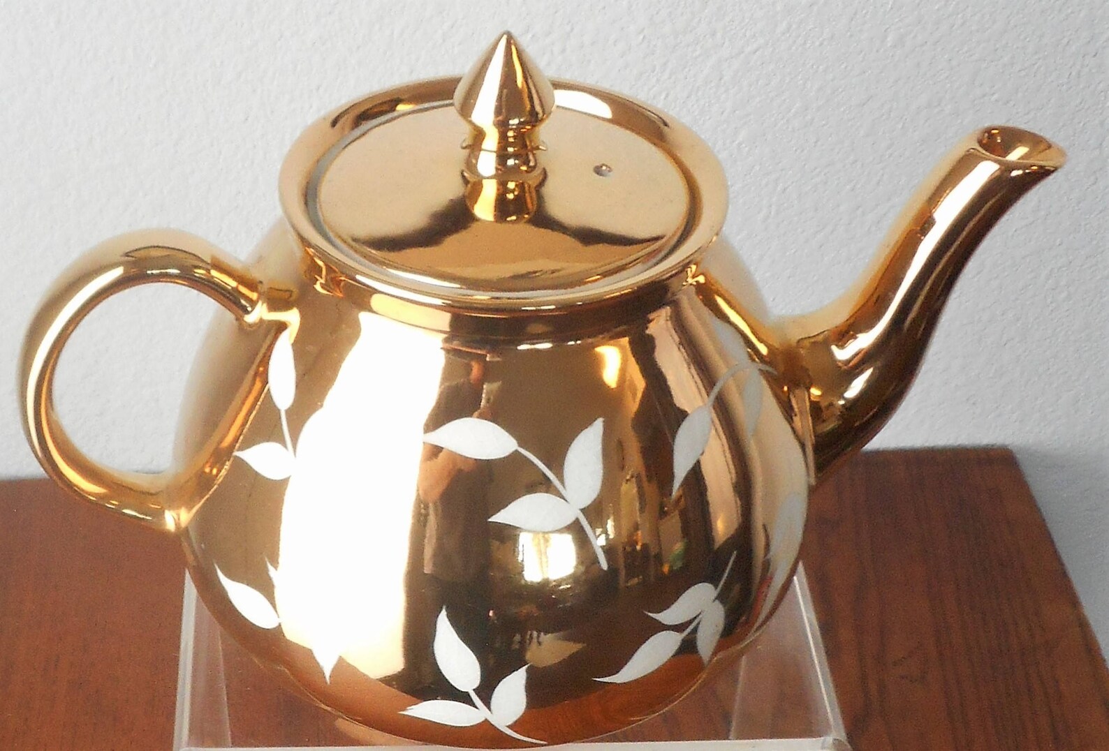 Gibsons Staffordshire England Gold Lustreware Teapot White Etsy