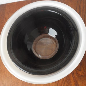 Pyrex Circular Black & White Vintage Nested Mixing Bowls Mid Century