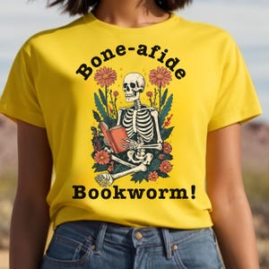 Skeleton Reading Shirt, Bookworm Shirt, Gift for Book Lover Gift, Bookish Shirt, Booktok Shirt,Gift for Reader,Book Club Gifts,Booklover Tee