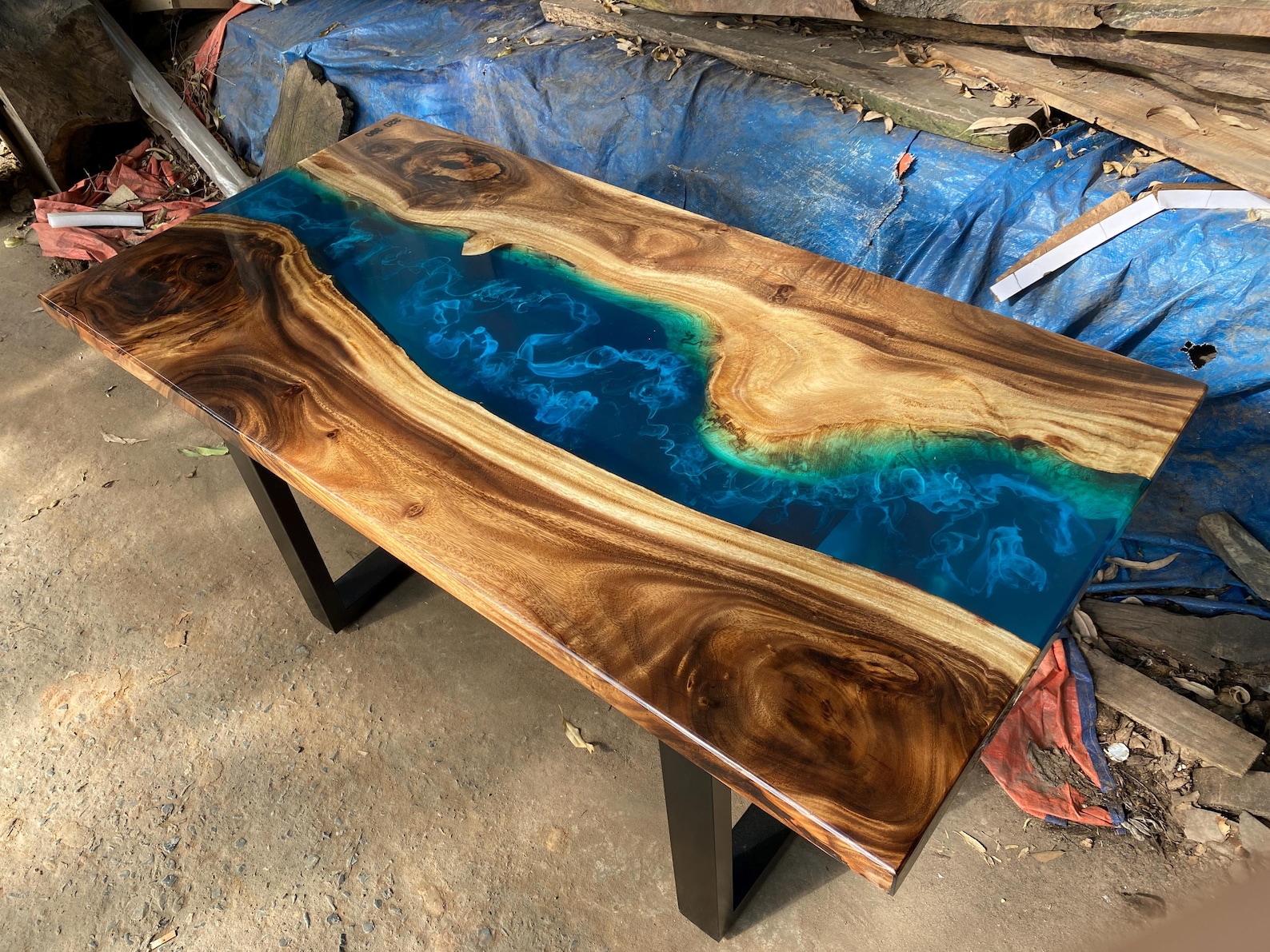 Personalized Blue River Epoxy Resin Table: Custom Live Edge Dining ...