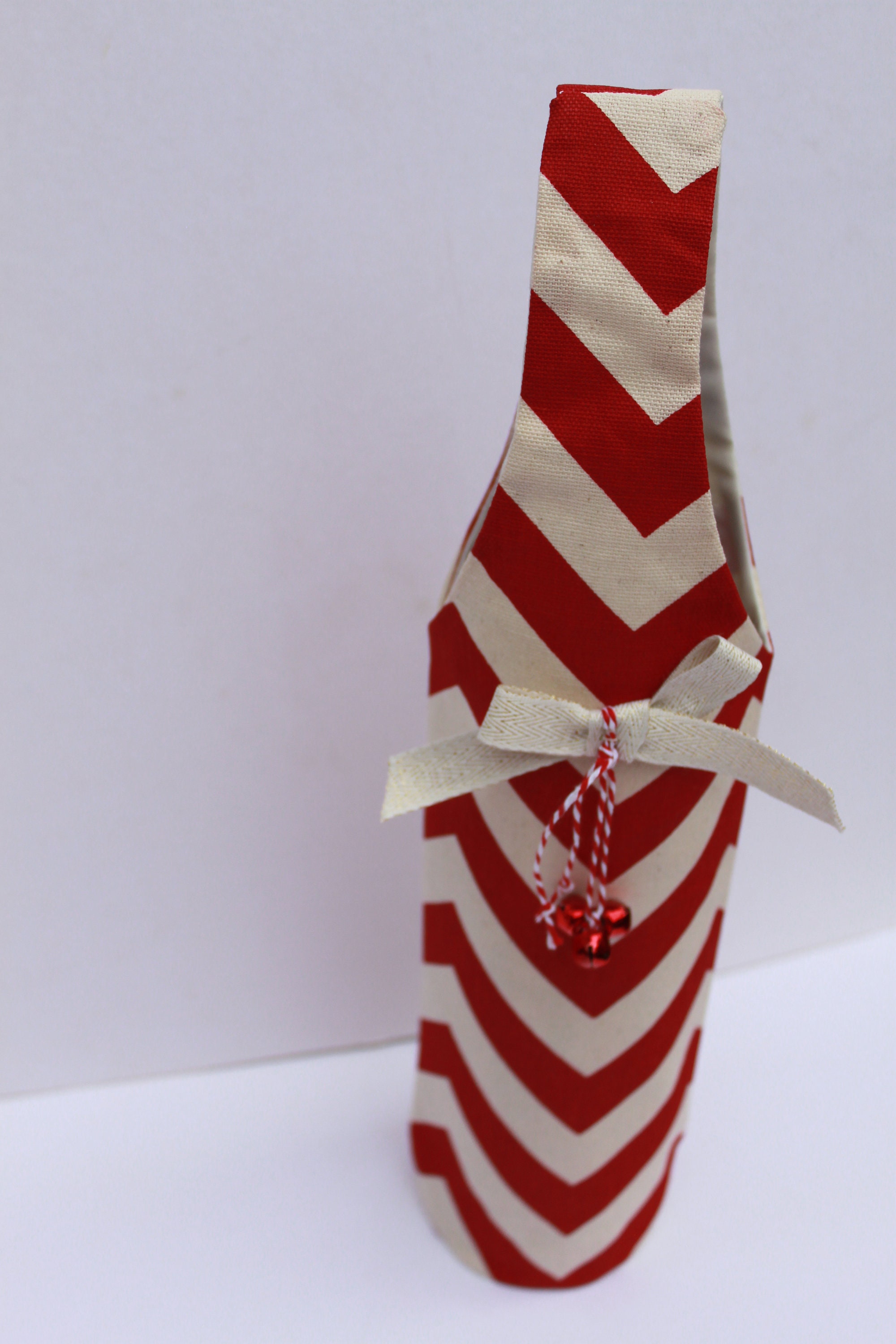 ★TOUT Y EST★ String Big Messenger Wine LE245613FWI SALE Red & White Chevron Wine Bag Gift Tote Bag Handmade in