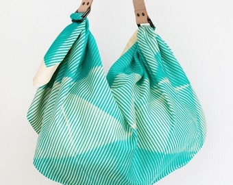 Folded paper furoshiki bag (emerald green) & Leather Carry Strap Set