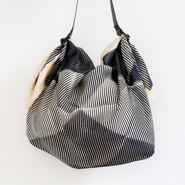 Folded paper furoshiki bag (black) & Leather carry strap set