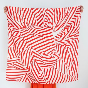Furoshiki rayé rouge / textile d'emballage écologique japonais, écharpe, fait main au Japon