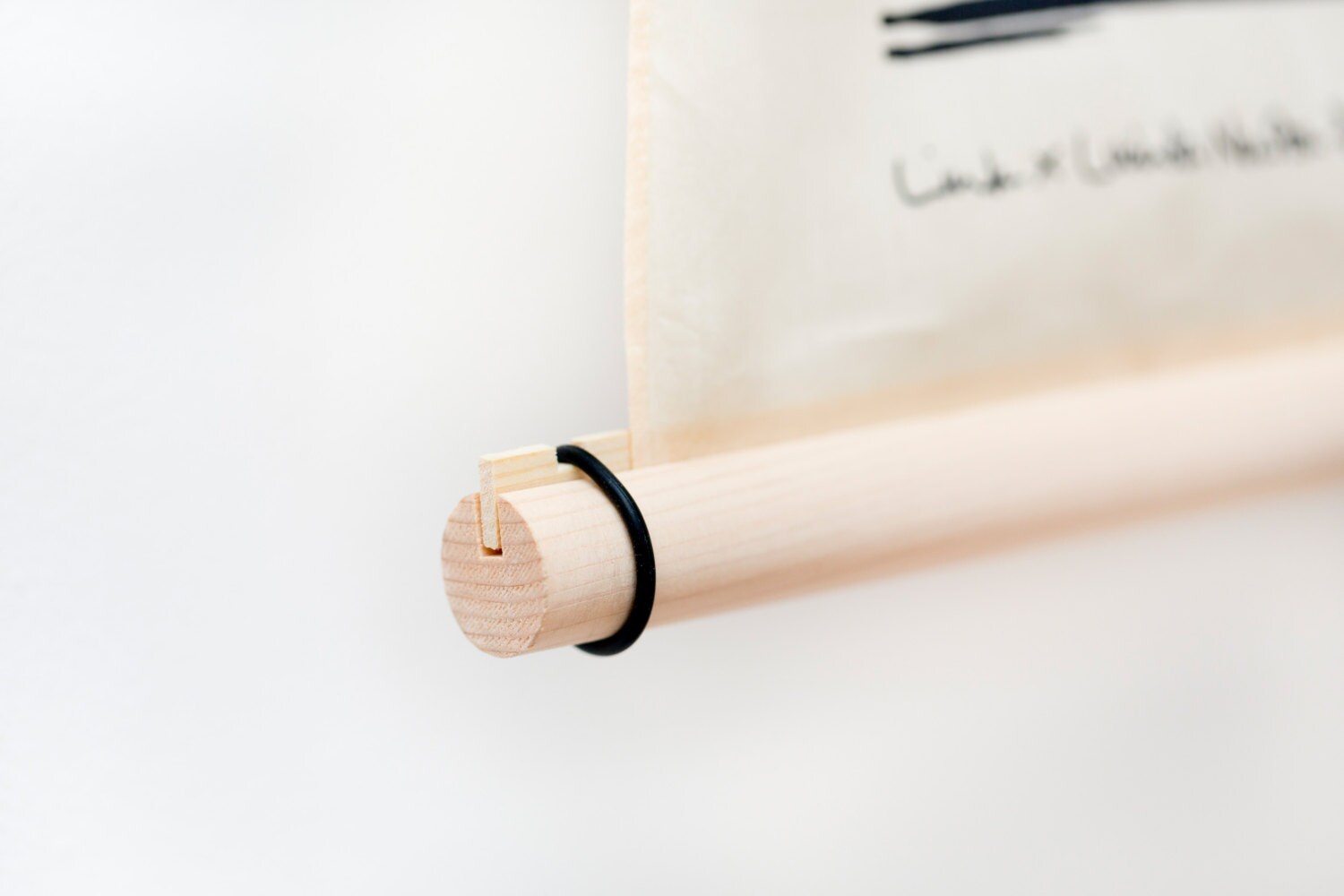 Poteau d'affichage Suspendu Furoshiki | Long