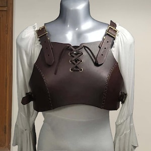 Women’s Leather Chest Armor – Handmade Viking Cuirass – Medieval Breastplate for LARP, Cosplay & Renaissance