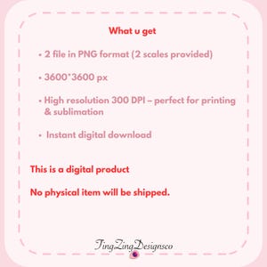 Pu&ograve; includere: Un foglio informativo rosa sul prodotto digitale con il testo "What u get" in rosso. Il foglio elenca i dettagli sul download digitale, incluso il formato del file, la risoluzione e che nessun articolo fisico verr&agrave; spedito. Il logo del venditore &egrave; in basso.