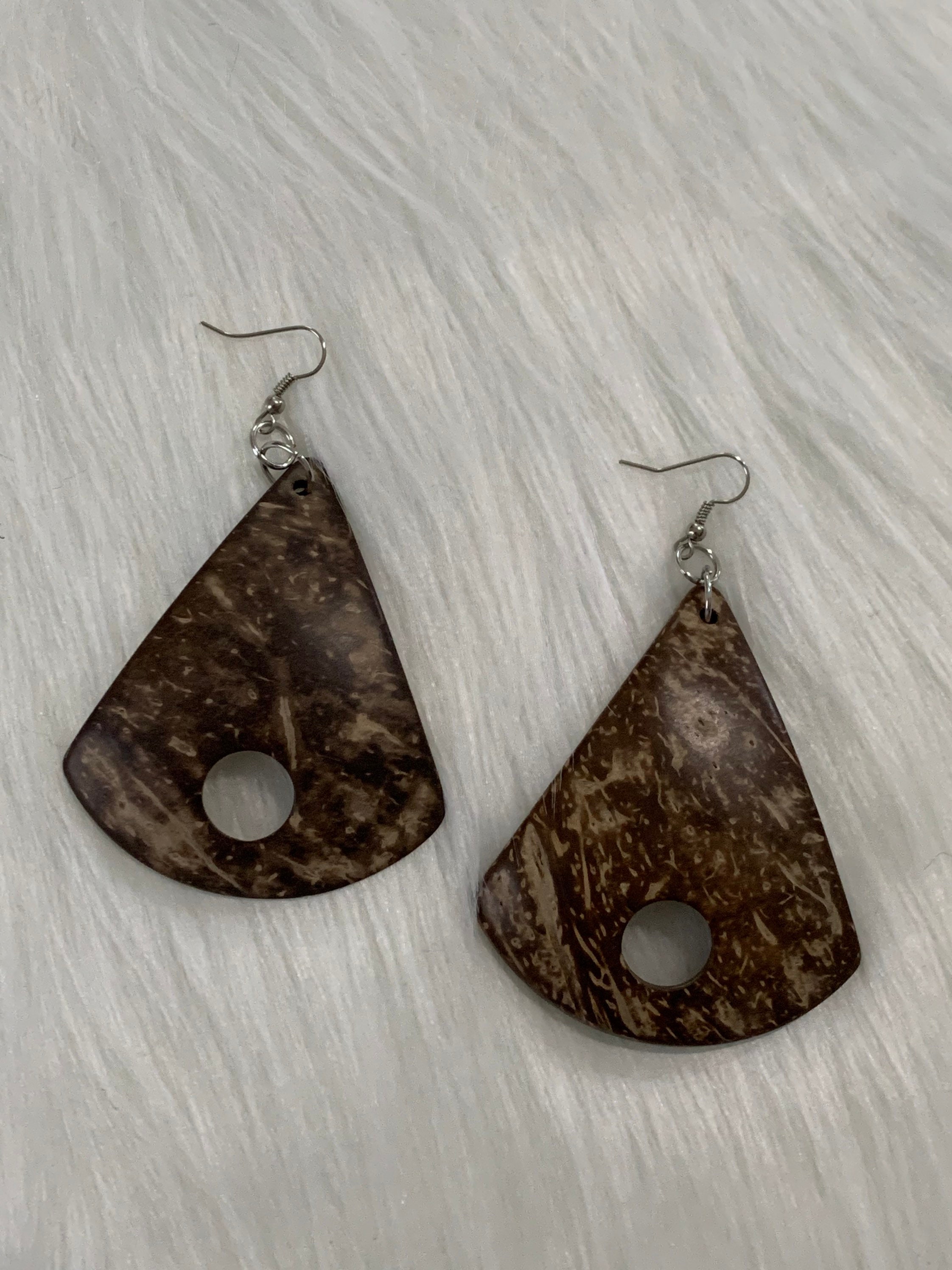 Coconut Shell Earrings / Dangle Earrings at Rs 250.00 | Coconut Shell  Jewelry | ID: 2851089347348