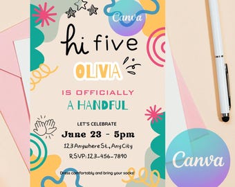 Bonjour, invitation de cinq ans, invitation de fête de cinquième anniversaire, officiellement une poignée d'invitation d'anniversaire, anniversaire de cinq ans, invitation de 5e anniversaire.