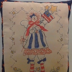 Americana Pillow, Patriotic Pillow, 4th of July Pillow, Flag Pillow,  Primitive Flag Pillow, Red White and Blue Decor, Decorative Pillow,