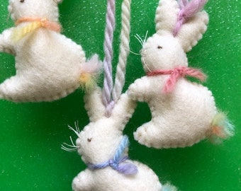 FELT BUNNY NECKLACE - Tiny Pure Wool Felt Easter Bunny Necklace,  Easter Gifts, Steiner Easter, Hand made gift, Easter basket