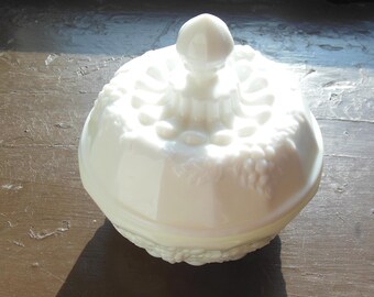 Vintage Westmoreland Candy Dish with Lid, Paneled Grape